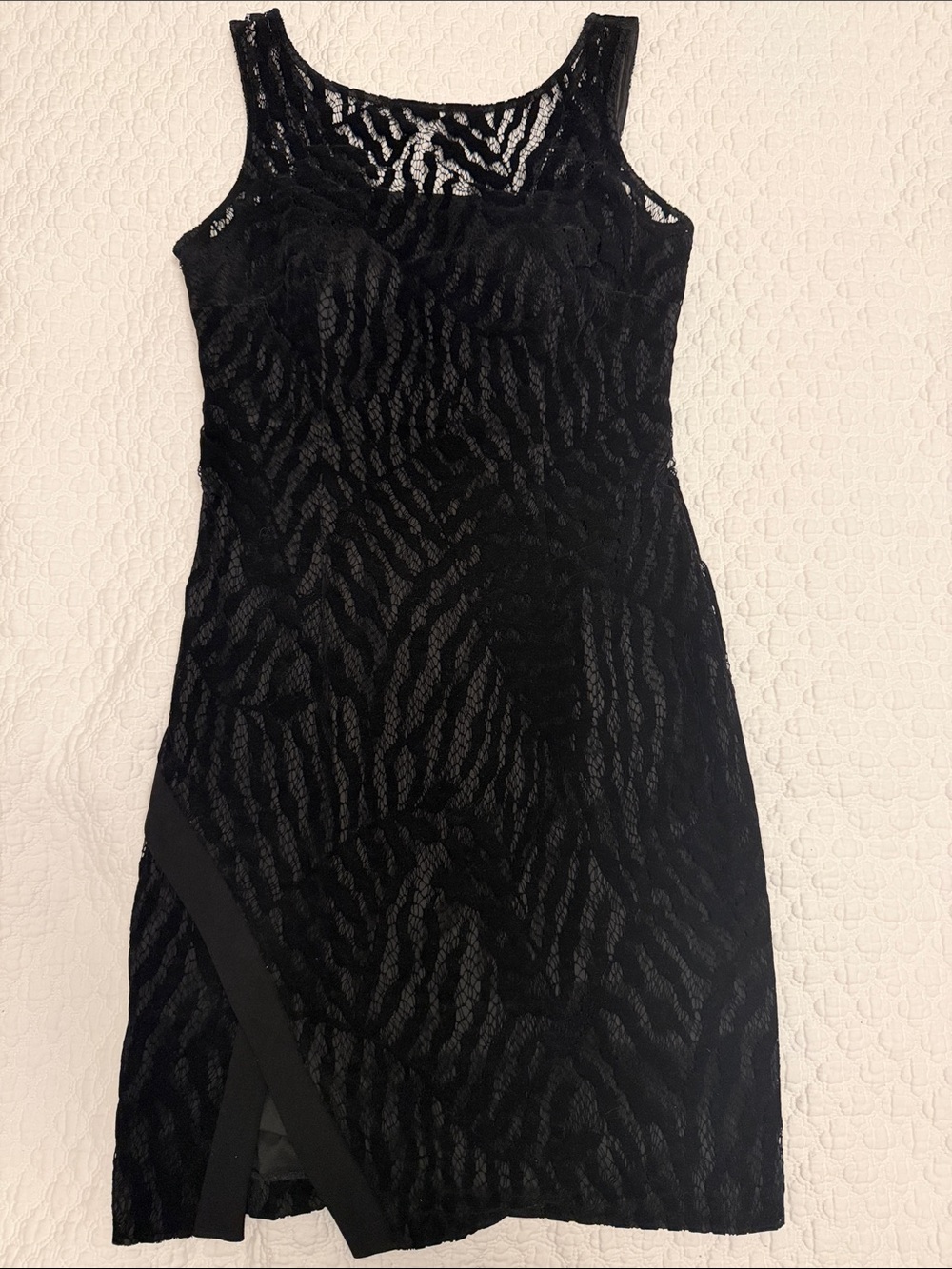 Aidan Mattox Black Lace Sleeveless Sheath Mini Dress